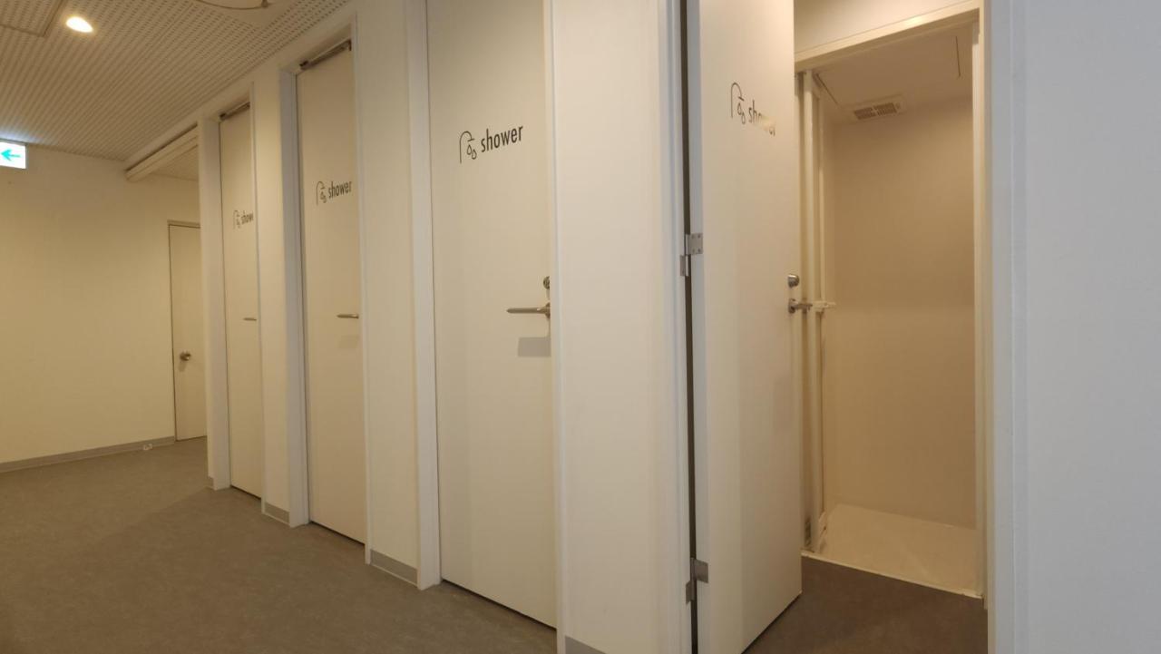 Acro Capsule Hotel Namba Dotonbori Ōsaka Extérieur photo